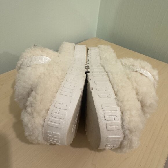 UGG Fluffita Shearling Platform Slippers – Cream | Size 8 | Gently Used - Picture 8 of 12